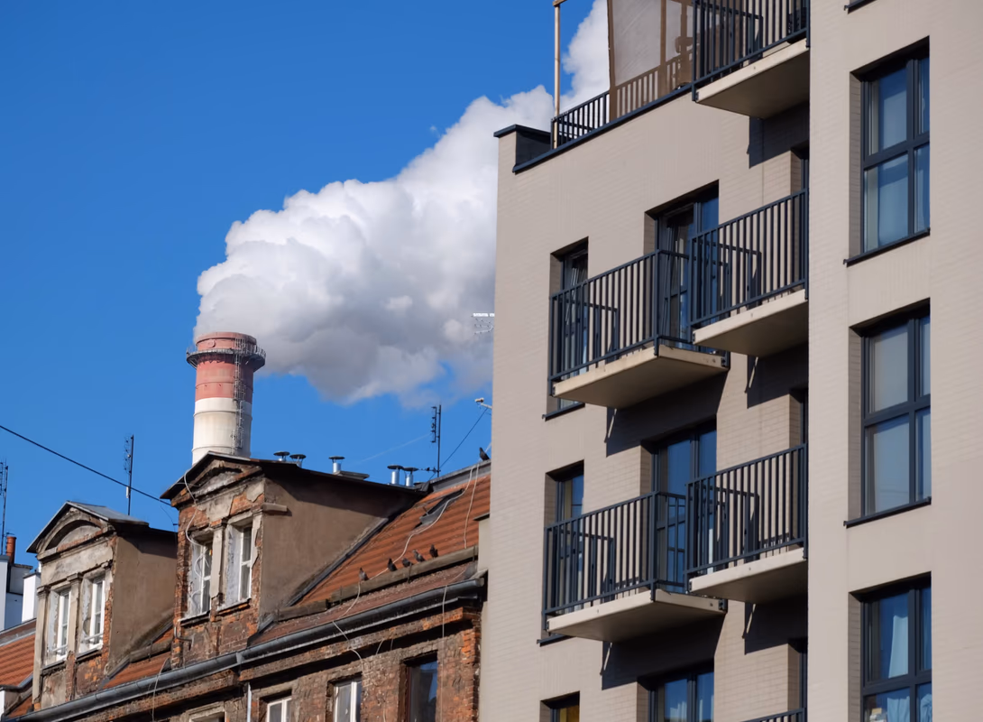 Pourquoi la qualité de l'air intérieur devient un enjeu central au Québec
