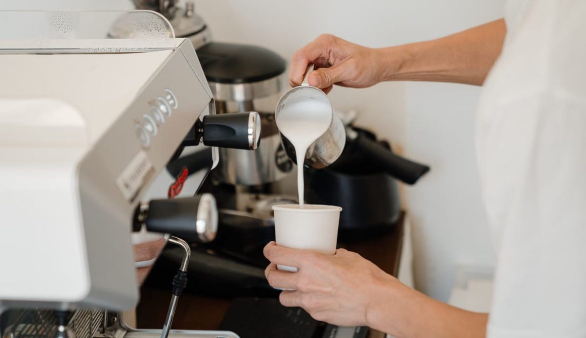 Les meilleures machines à lait 2020 - Tarifs & comparatif